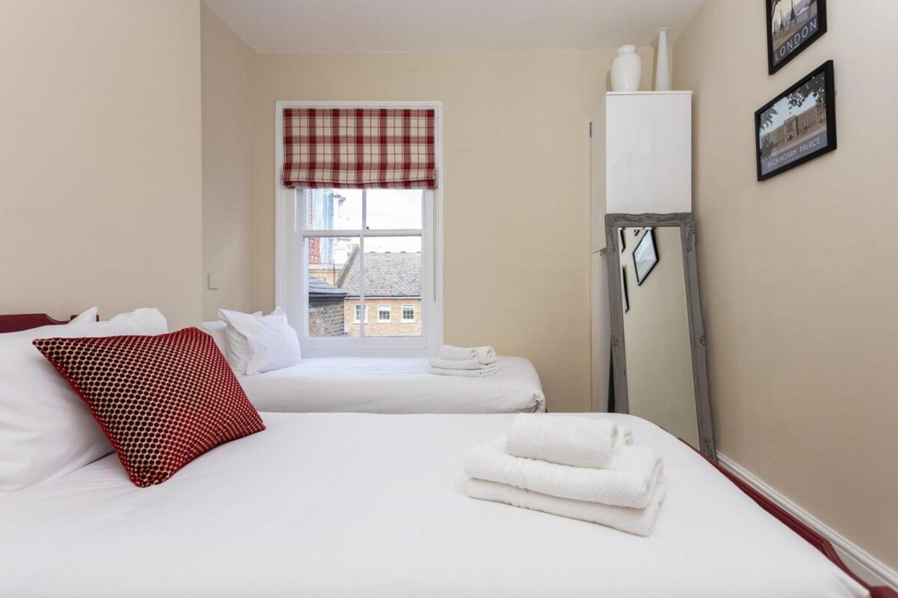 Quaint 2 Bedroom Flat - 9 Minutes Walk To Vauxhall Tube London Bagian luar foto